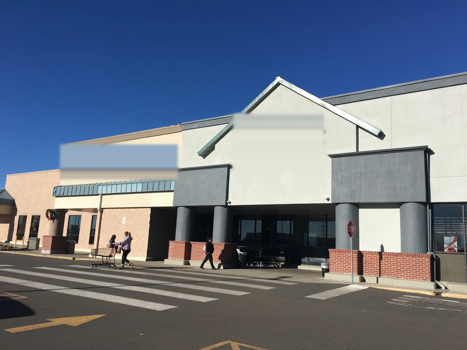 Roofing for Retail and Restaurant Chains in Olathe, KS