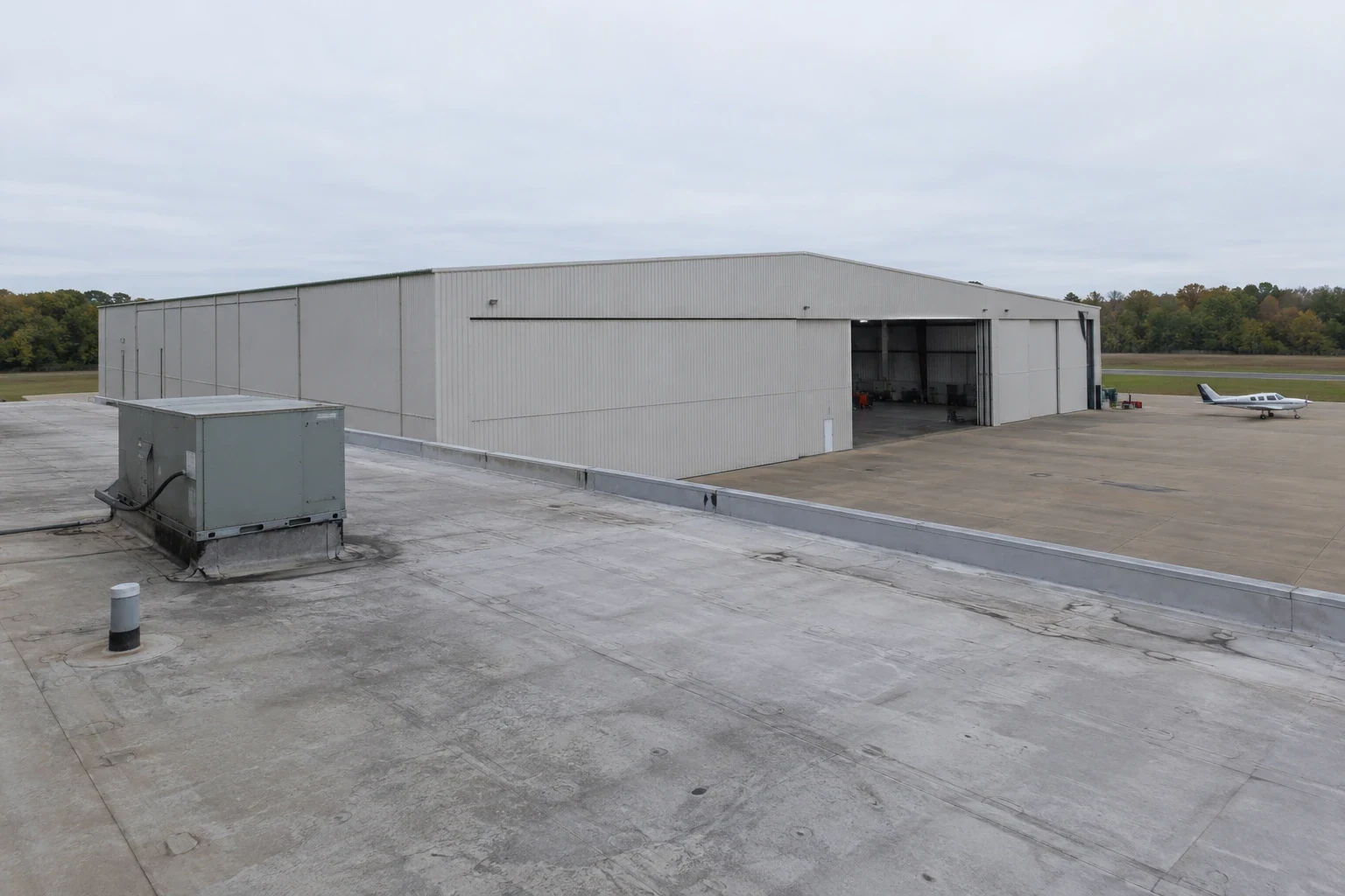 Aircraft Hangar Roofing in Olathe, KS